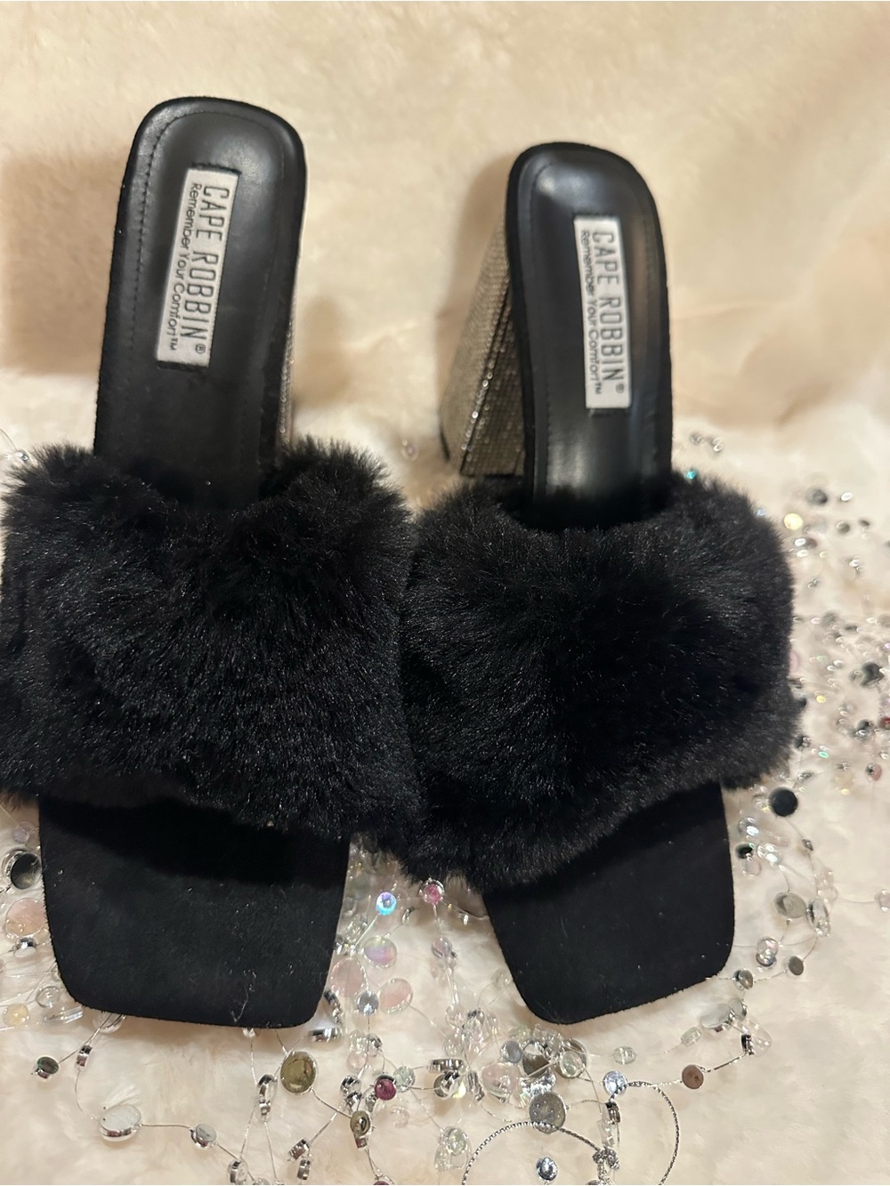 Cape Robbin Black Faux Fur Mules with Rhinestone Block Heel - Picture 6 of 7